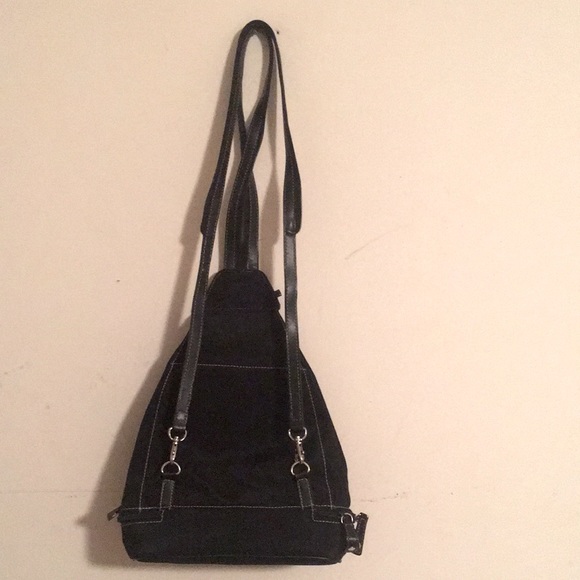 Gloria Vanderbilt Bags Gloria Vanderbilt Black Convertible Backpack